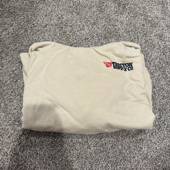 Other - Tractor Supply Co Cream Blanket